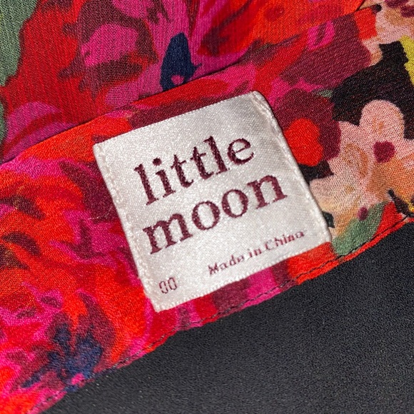 Aritzia “little moon” skirt floral print - Picture 3 of 3